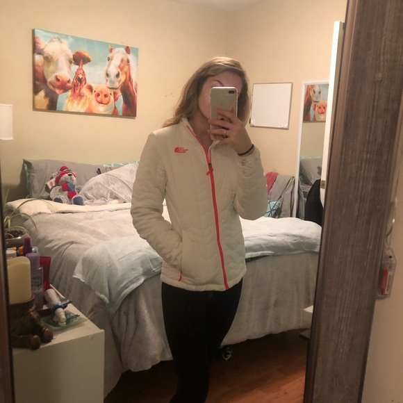 North Face jacket - Picture 2 of 3
